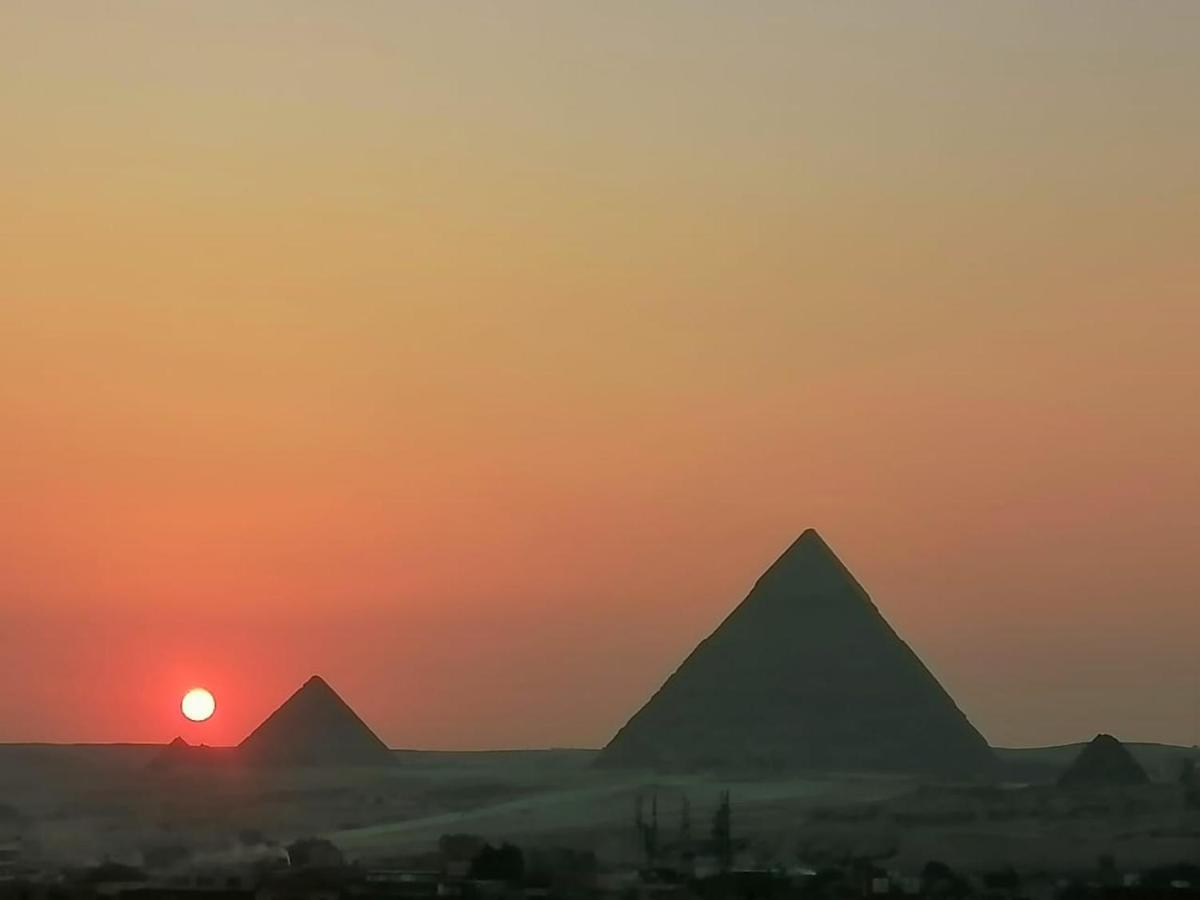 Draz Pyramids View Bed & Breakfast Kafrat al Jabal Exterior photo